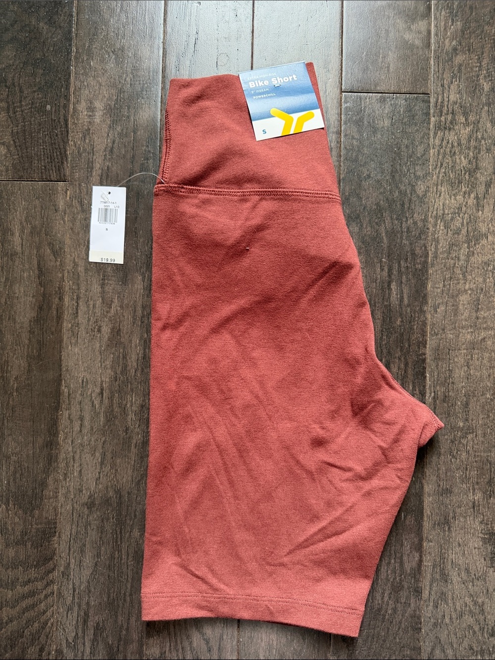 NWT Old Navy Powerchill 5” crossover waistband bike shorts